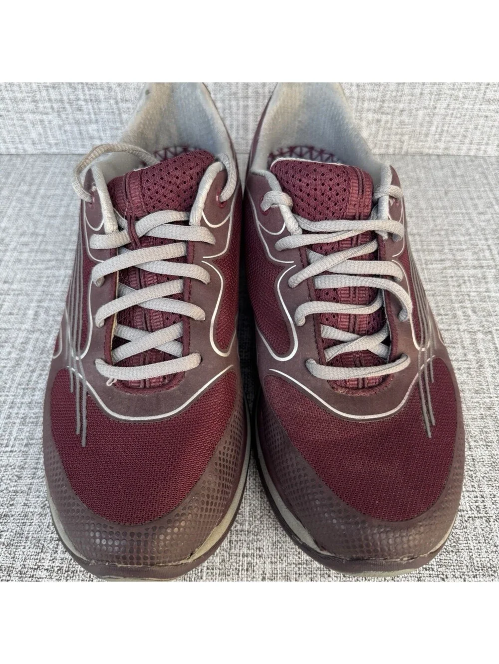 Dansko Shoes Womens Sz 39/8.5-9 US Red Samantha Running Sneakers Lace Up Low